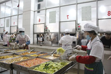 AI視頻聯(lián)網(wǎng)報警系統(tǒng)實現(xiàn)學校食品安全“立體式”監(jiān)管 