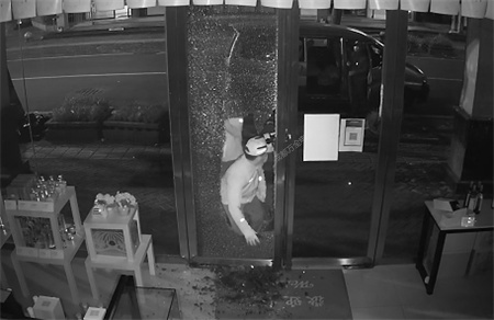 年末將至，煙酒超市被盜風(fēng)險(xiǎn)增加，盡快使用AI視頻監(jiān)控